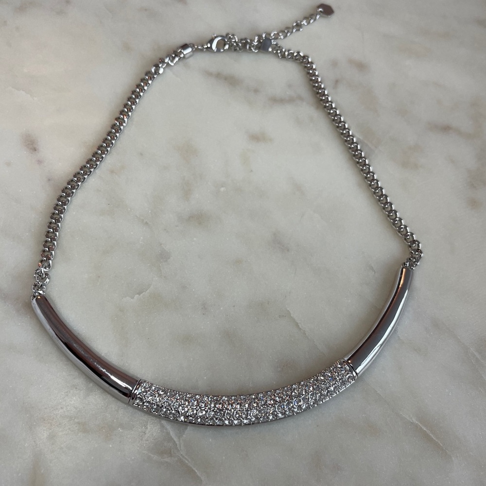 Swarovski touchstone crystal curved necklace NWOT